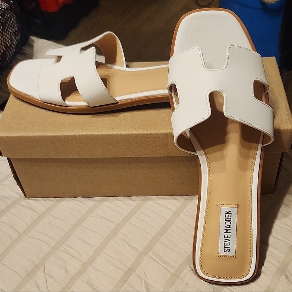 Steve Madden White Slide Sandals